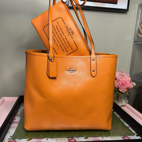 Coach Signature Reversible Tote Brown with Orange Trim and Pouch - Picture 12 of 16